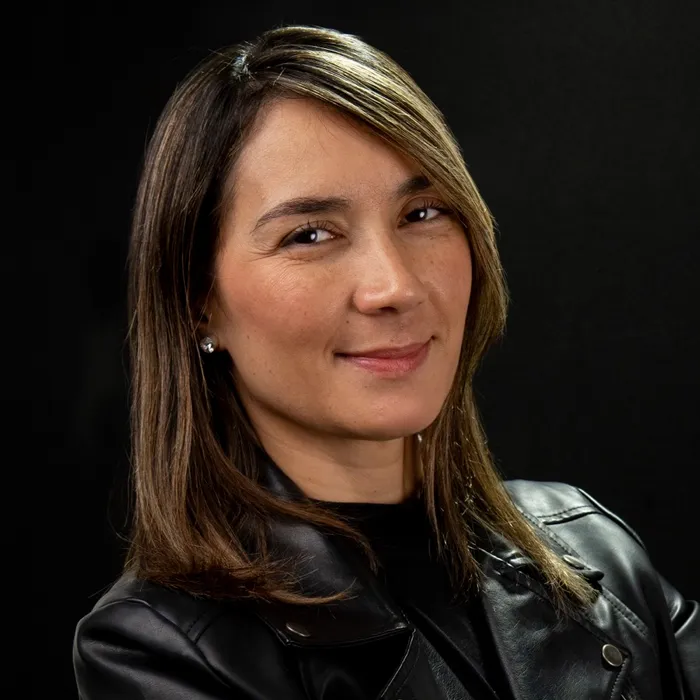 Nathaly G., Directora Administrativa en Rowell