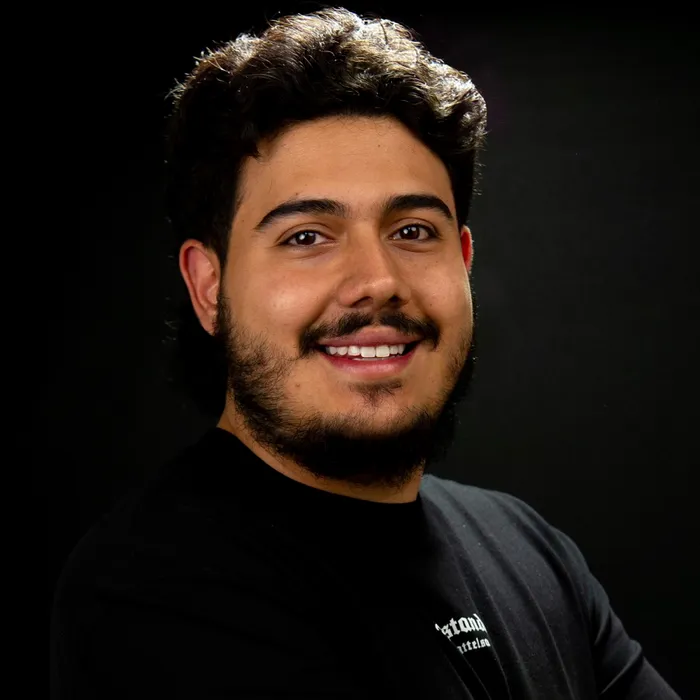 Santiago L., Generador de Contenido en Rowell